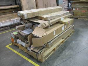 lot 5 image: Pallet of Furniture Stuff