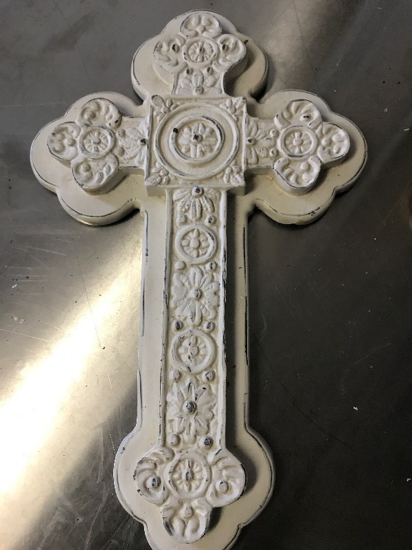 lot 1008 image: Heavy duty 12 inch cross