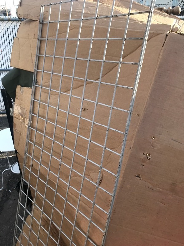 lot 904 image: 2 x 6 heavy gauge wire panel as picture many uses barn stall dividers imagination