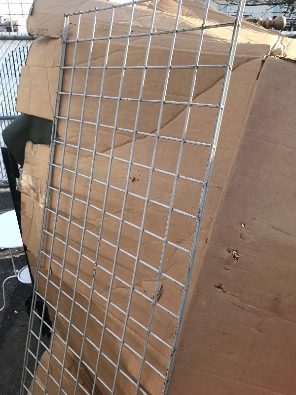 lot 907 image: 2 x 6 heavy gauge wire panel as picture many uses barn stall dividers imagination