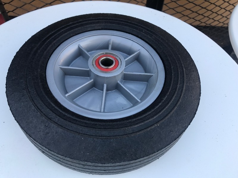 lot 924 image: New tire see picture for size  as pictured