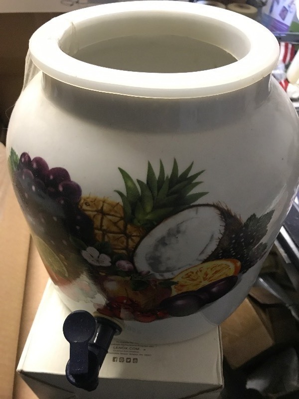 lot 978 image: Counter top water bottle  vessel