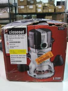 lot 3282 image: 9.5 Amp Fixed Base Router