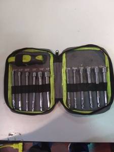 lot 3334 image: 13 Piece Nut Driver Set