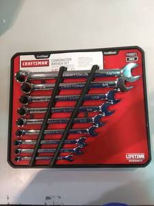 lot 3340 image: 9 Piece Combination Wrench Set