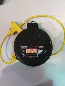 lot 3352 image: 30 Overload Protected Tri-Tap