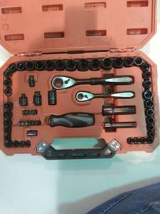 lot 3356 image: Pass Through Socket Set