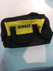 lot 3357 image: Dewalt Tool Bag