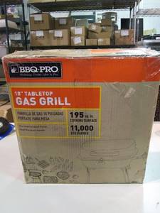 lot 3394 image: 18 Tabletop Gas Grill