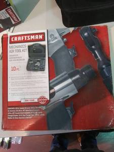 lot 3447 image: 10 Piece Mechanics Air Tool Kit