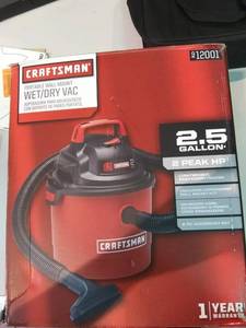 lot 3449 image: Portable Wall Mount WetDry Vac