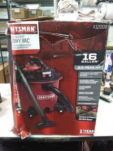 lot 3508 image: Detachable Blower WetDry Vac 16 Gallon