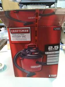 lot 3527 image: Portable Wall Mount WetDry Vac 2.5 gallon