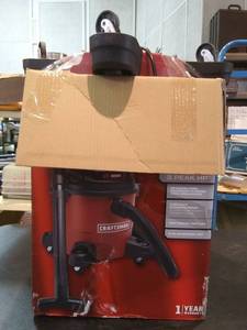 lot 9051 image: 6 Gal. 3 Hp Wetdry Vac Set