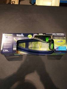 lot 9064 image: Ray Padula Sweeping Waters Quick Reverse Oscillating Sprinkler Lawn Rp-ossw-4
