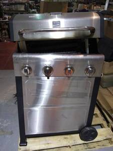 lot 9085 image: Kenmore 4 Burner Gas Grill