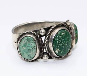 lot 13 image: Silver and Green Turquoise Ring