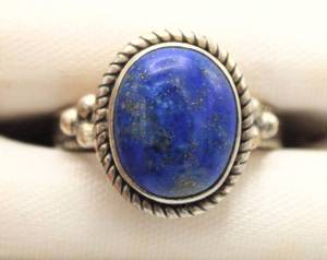 lot 31 image: .925 Sterling Silver Ring with Large Lapis Lazuli Stone