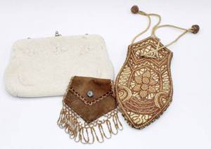 lot 54 image: 3 Beaded Purses and Handbags