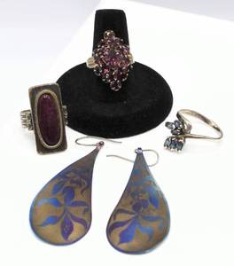 lot 102 image: D. Brunetta Signed Gold, Blue & Purple Earrings and 3 Rings (1 ring is .950 Sterling Silver with Blue Stones)