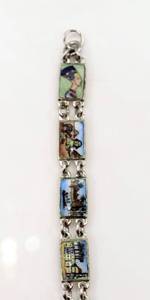 lot 69 image: Vintage Egyptian Enameled Link Souvenir Bracelet