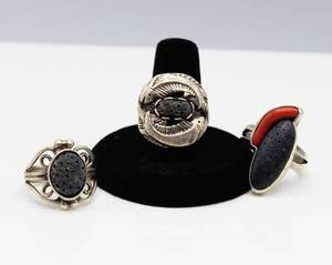 lot 73 image: 3 Silver Rings with Black Coral