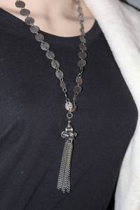 lot 2597 image: Dark Silver MetalPewter Colored Tassel Necklace and 1 Pair of Silver Sphere Screw back Earrings