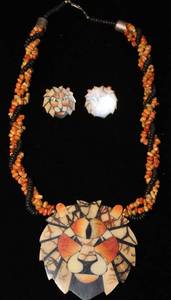 lot 2601 image: Statement Piece - Inlaid Lion Necklace with Matching Earrings