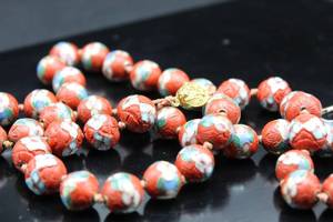 lot 2621 image: Chinese Carved Cinnabar Cloisonne Bead Necklace - 44 Beads