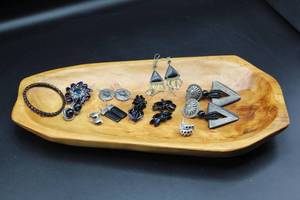 lot 2639 image: Large Lot of Black and Silver Vintage Rhinestone Jewelry including Bracelet and Earrings