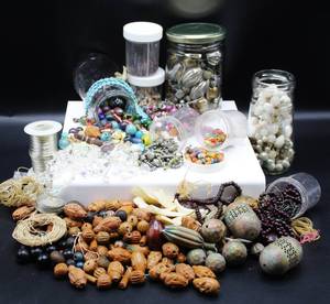 lot 153 image: High Value Beads Lot - Wood, Glass, Crystals, Metal, Seed Beads, Pearls, too many to mention....