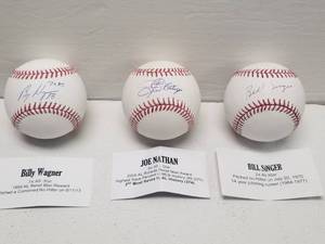 lot 1254 image: Billy Wagner, Joe Nathan & Bill Singers Autographed Rawlings MLB Baseball Lot Tri-Star Hidden Treasures