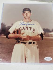 lot 1259 image: Larry Jansen Autographed 8x10 Photo New York Giants w COA