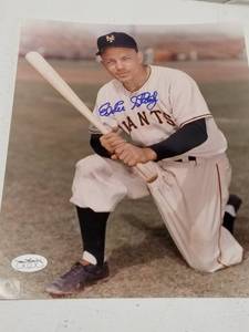 lot 1262 image: Eddie Stanky Autographed 8x10 Photo New York Giants w COA