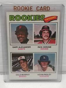lot 1278 image: 1977 Topps Dale Murphy #476 Rookie Card Atlanta Braves