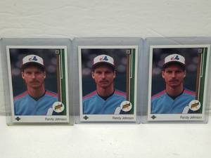 lot 1287 image: 1989 Upper Deck Randy Johnson #25 Rookie Card Lot of 3