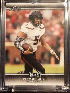 lot 1030 image: 2017 Leaf Draft Patrick Mahomes II Football Rookie Card in Magnetic Holder
