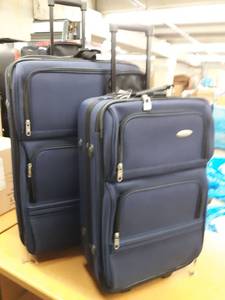 lot 24202 image: Samsonite Luggage Set 5-piece Nested Navy Blue Travel