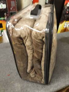 lot 24224 image: WEIGHTED BLANKET BEDSPREAD