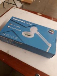 lot 24234 image: MAGNIFIER INSPECTION LAMP