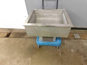 lot 2279 image: Delfield Drop in Refrigerated Well