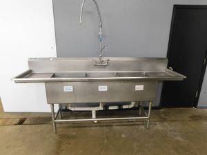 lot 2287 image: 3 Bay Sink wDrainboards, Faucet and Spray Down
