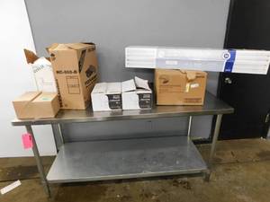 lot 2300 image: Large Lot of Disposable Goods