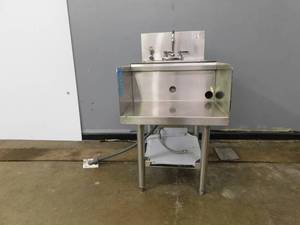 lot 2257 image: Omniteam Under Bar Sink wSpeed Rail
