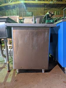 lot 537 image: Stainless Steel Prep Table, Contents Not Included