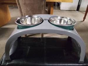 lot 5772 image: Food and Water Bowls on Stand for larger pets