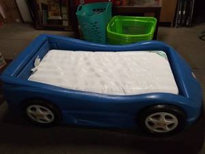 lot 5776 image: Little Tikes Race Car Toddler Bed and Mattress