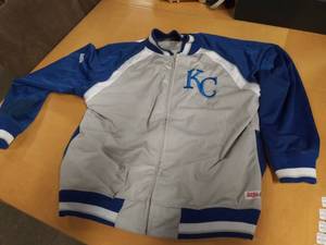 lot 5790 image: Stitches KC X-Large BlueGrey Jacket
