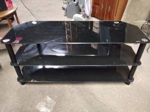 lot 5801 image: Nice Modern 3 Tier Glass TV Stand