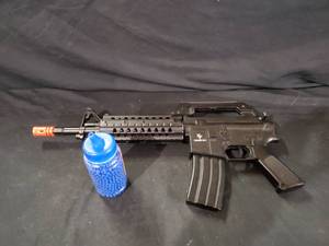lot 7771 image: Stinger R37 BB Gun w BBs